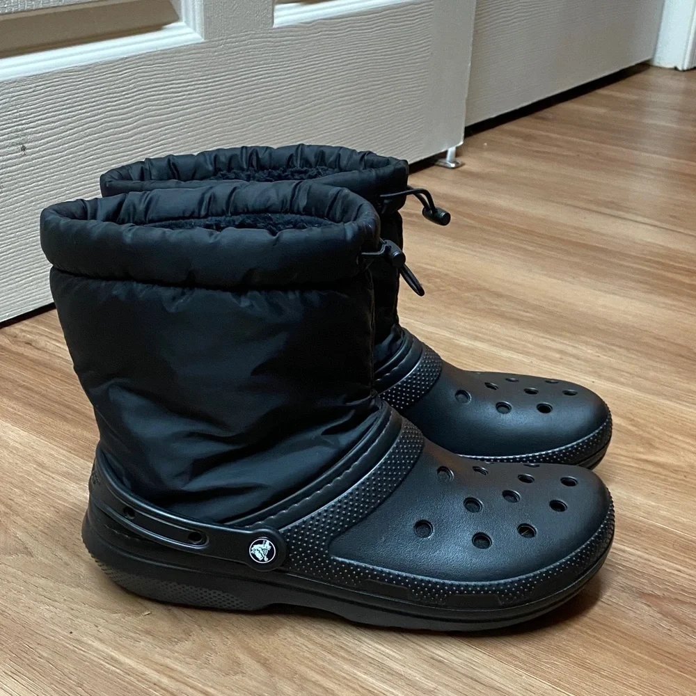 CROCS Classic Lined Neo Puff Men's Black Rain & Snow Boots Size 10
